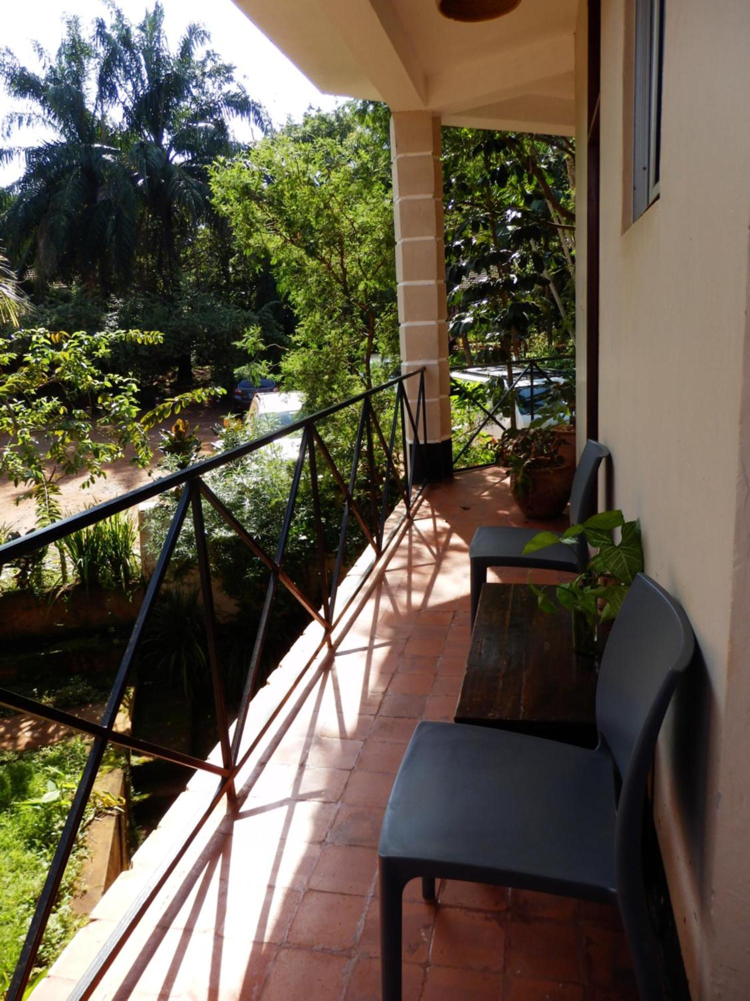 Viavia Entebbe Hotell Exteriör bild