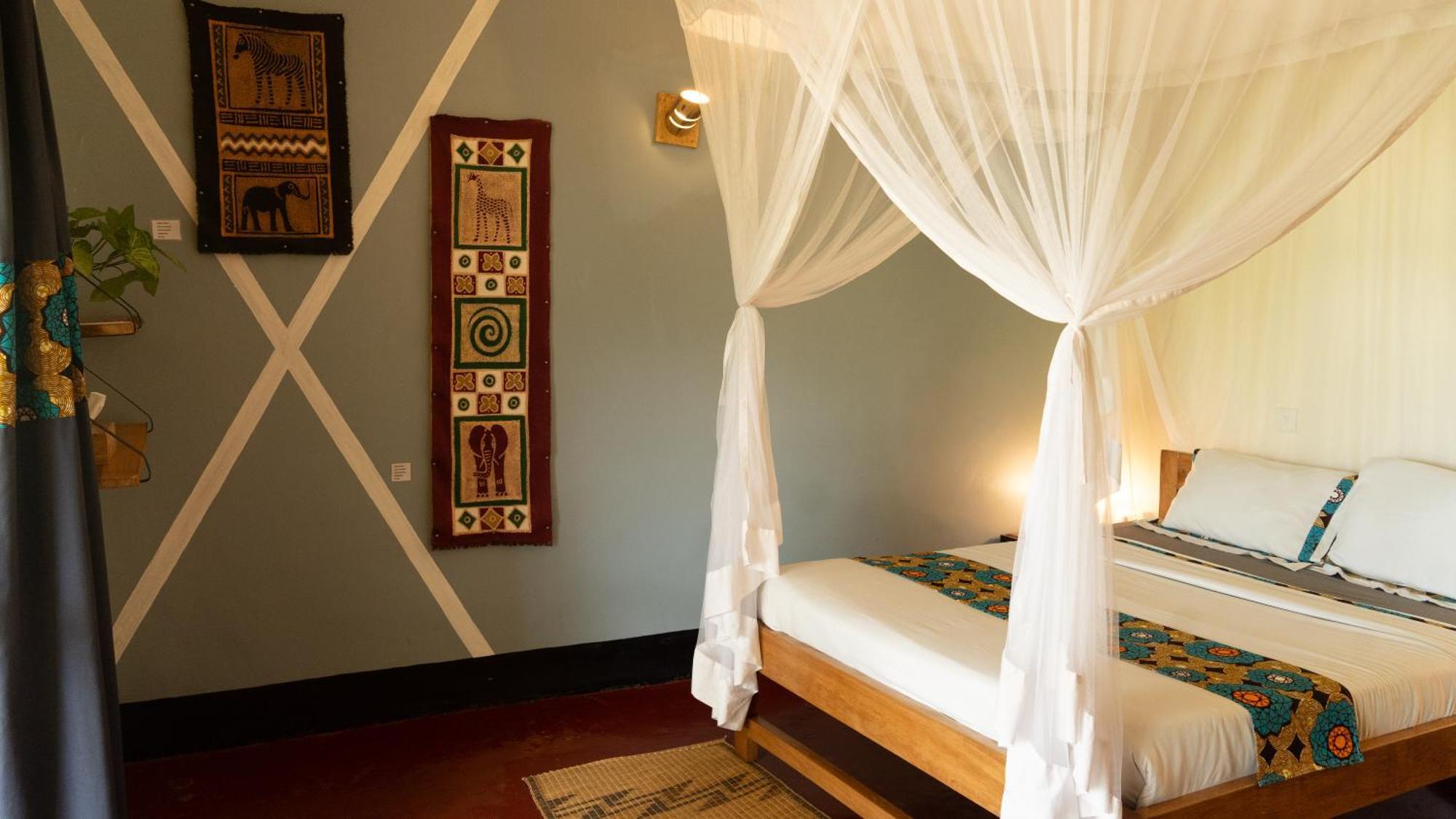 Viavia Entebbe Hotell Exteriör bild